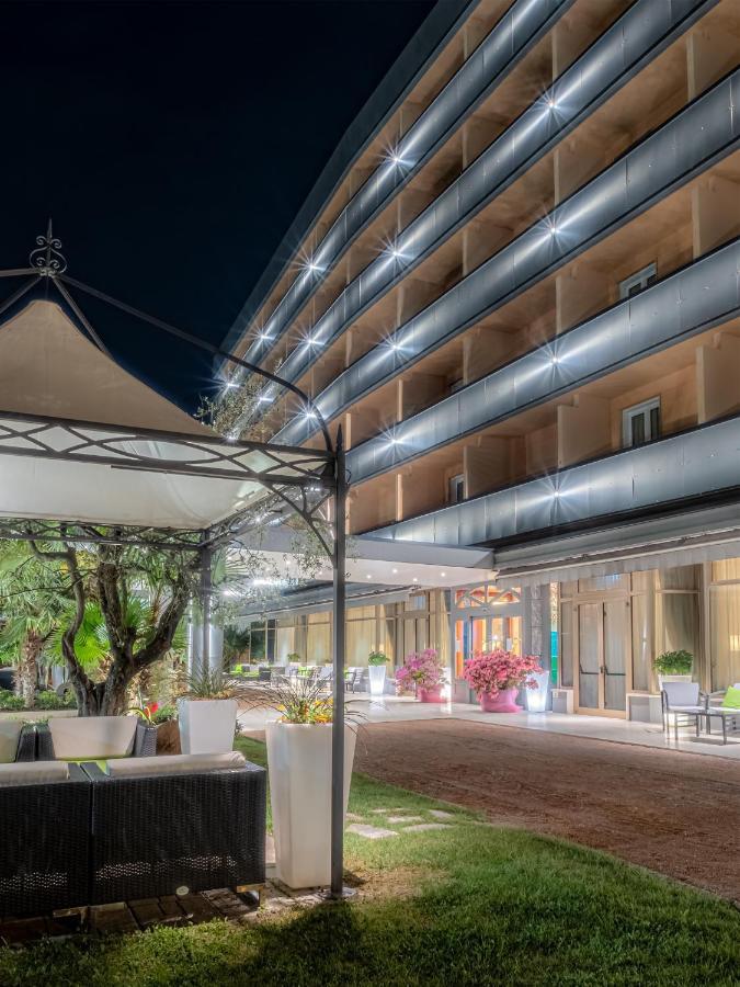 Hotel Terme Cristoforo Abano Terme Esterno foto