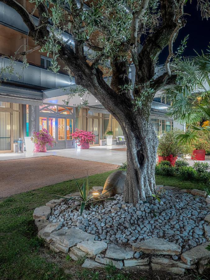 Hotel Terme Cristoforo Abano Terme Esterno foto