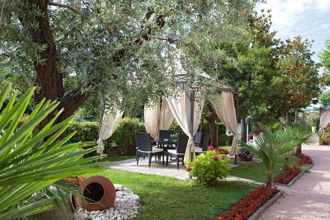 Hotel Terme Cristoforo Abano Terme Esterno foto