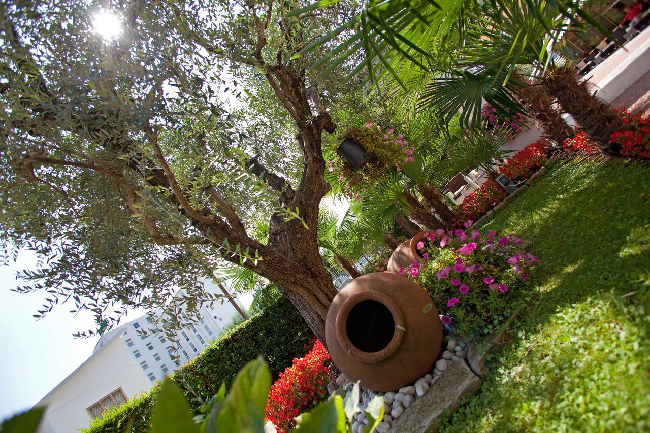Hotel Terme Cristoforo Abano Terme Esterno foto